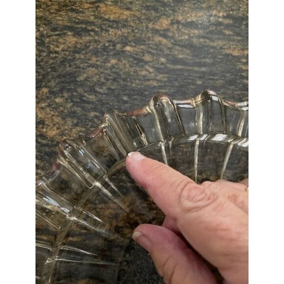 Vintage Fostoria 10" Large 1940's Round Ashtray In A Pressed Clear Glass Design‎ - Picture 7 of 10